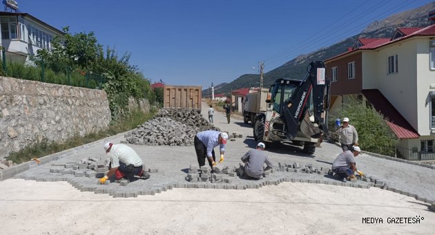Fındık Mahallesi sokaklarına kilit parke