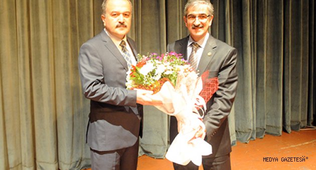 FOTOĞRAFLARIN DİLİNDEN KUDÜS-FİLİSTİN KONFERANSI