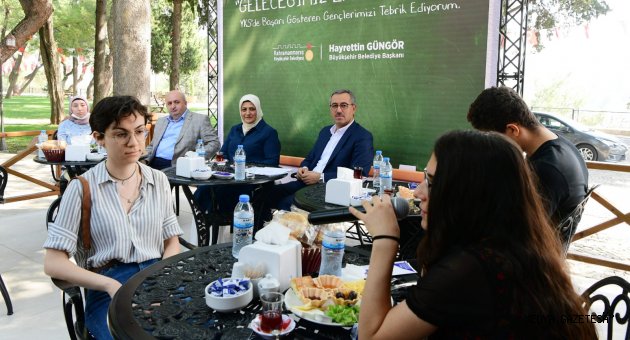 Geleceğimiz emin ellerde…