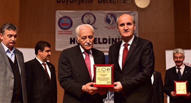 GELECEĞİMİZİN ANAHTARI KARDEŞLİĞİMİZDE