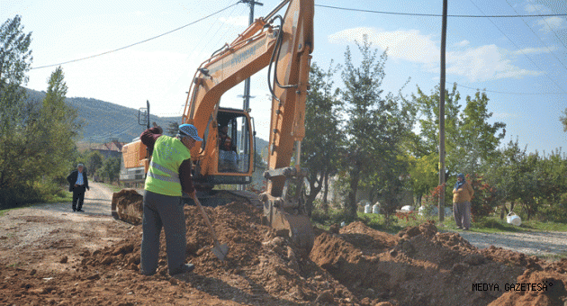 GÖKSUN YENİYAPAN’DA İÇME SUYU ÇALIŞMALARI TAMAMLANDI