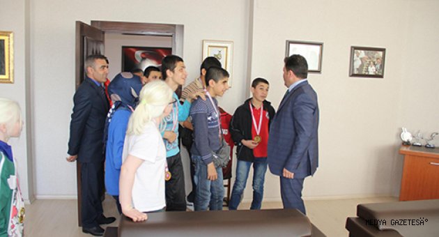 GÖRME ENGELLİ JUDOCULARDAN 11 MADALYA