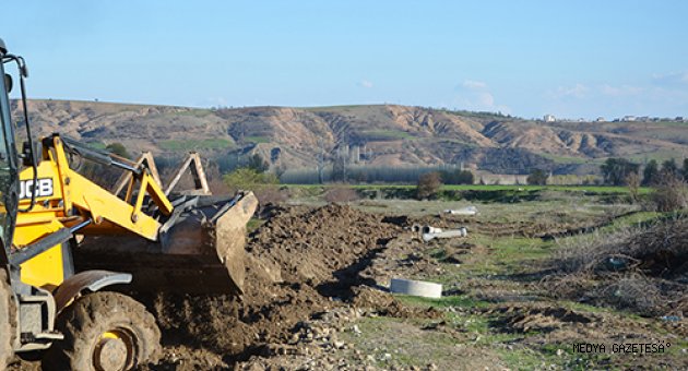 GÖYNÜK’TE ALTYAPI PROBLEMİ SON BULUYOR