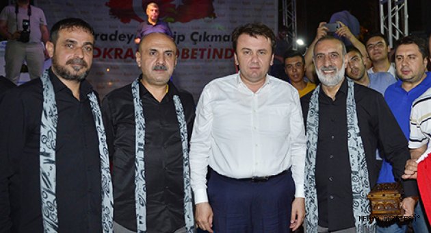 GRUP TİLLO’DAN İLAHİ KONSERİ