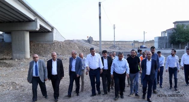 GÜVENÇ'TEN; ‘İSTASYON ÜST GEÇİDİ ve HAL KAVŞAĞI BİTECEK’