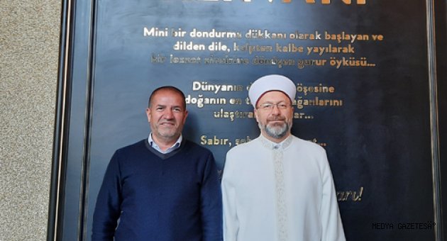 Hak ve Hakikati Dile Getiren Diyanet İşleri Başkanımızın Yanındayız