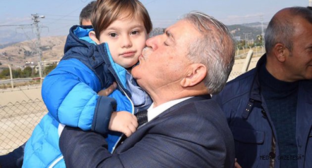 HANEFİ MAHÇİÇEK DOWN SENDROMLULAR GÜNÜ MESAJI