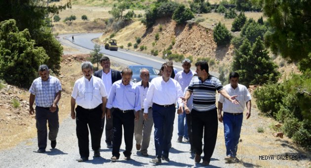 HARTLAP GRUP YOLU ASFALTLANIYOR
