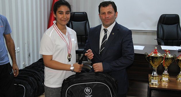 HAVALI TABANCADA TÜRKİYE ŞAMPİYONLUKLARI REKORLARLA GELDİ