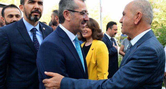 “Hep Birlikte Kahramanmaraşız”