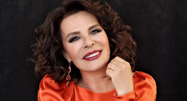 Hülya Koçyiğit ve Özlem Yıldız Piazza AVM'lerin konuğu oluyor