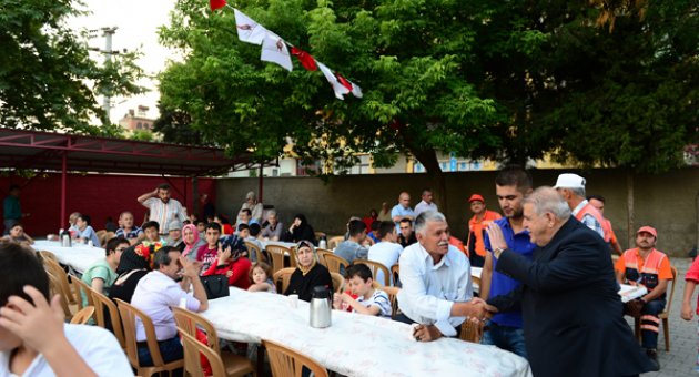 İFTARLARI KAYNAŞTIRMAYA DEVAM EDİYOR