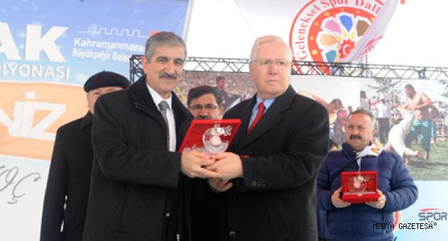 II. AHİRDAĞI ATLI KIZAK YARIŞMASI YAPILDI