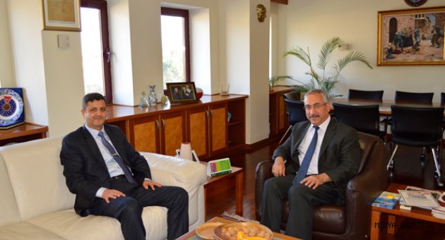 İl Jandarma Komutanı Doğan’dan Rektör Deveci’ye Veda Ziyareti