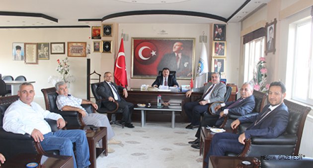 İl Müftüsü Celal Sürgeç, Başkan Çeleğen’i Makamında Ziyaret Etti