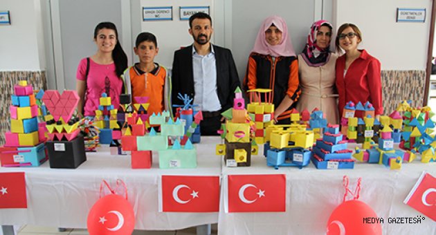 ILICA İMAM HATİP VE ILICA YENİYAPAN'IN SANAT-TEKNOLOJİ GÖSTERİSİ BÜYÜLEDİ