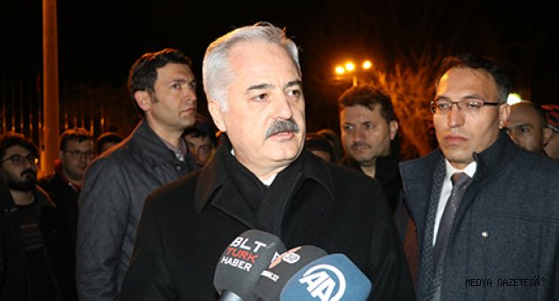 Isparta’da vatandaşlar Mehmetçiğe destek için toplandı