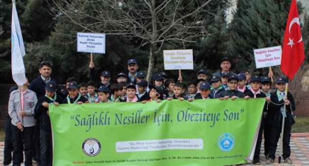 İZCİLERDEN OBEZİTEYE KARŞI SAĞLIKLI YAŞAM YÜRÜYÜŞLERİ