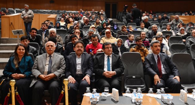 KAHRAMANLIK TÜRKÜLERİ KONSERİ YAPILDI