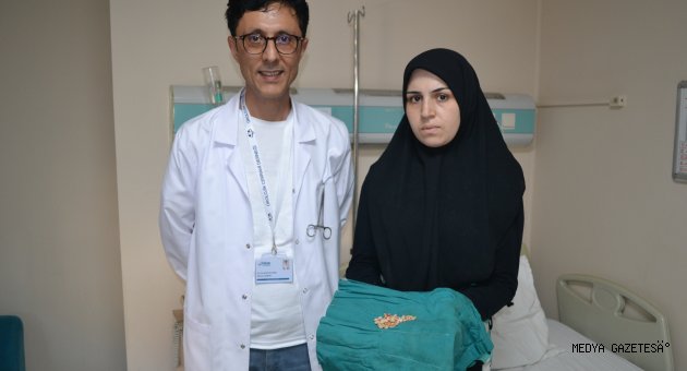 Kahramanmaraş’ta Hastanın Böbreğinden Bir Avuç Taş Çıkartıldı!