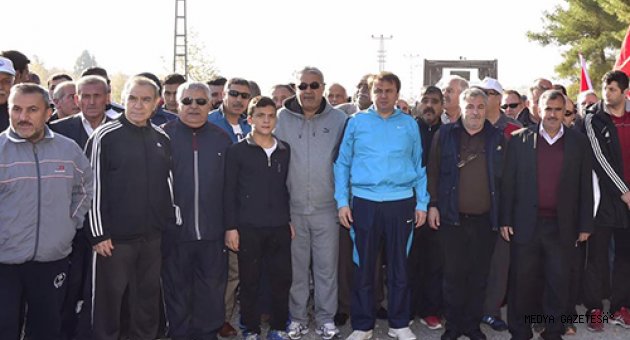 KAHRAMANMARAŞLILAR DOĞA YÜRÜYÜŞÜ İLE STRES ATTI