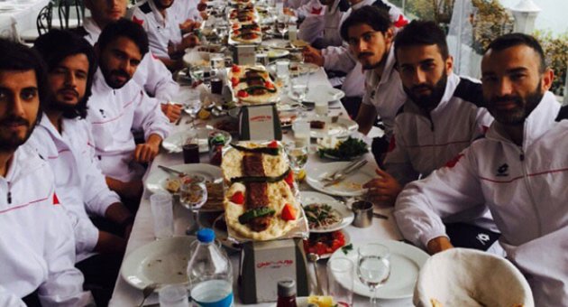 Kahramanmaraşspor’a moral yemeği