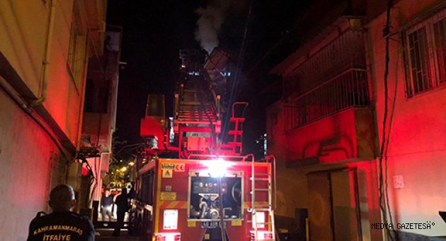 Kahramanmaraş'ta bir evin bacasında çıkan yangın söndürüldü