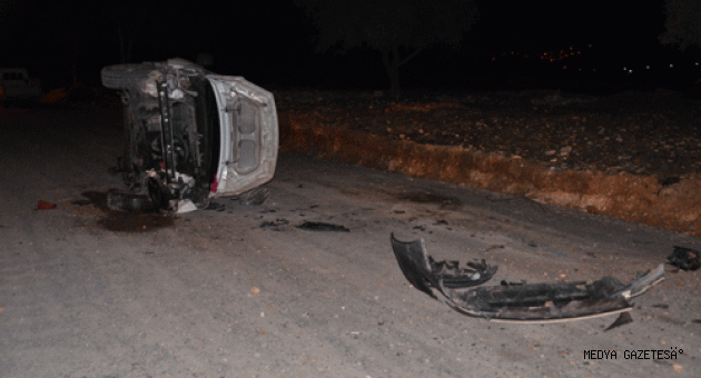 Kahramanmaraş'ta hafif ticari araç takla attı: 2 yaralı