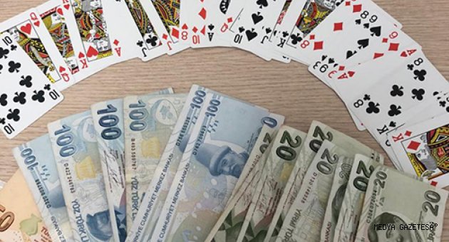 Kahramanmaraş'ta kumar oynatılan iş yerinde 3 kişi yakalandı