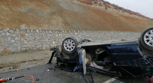 Kahramanmaraş'ta otomobil devrildi: 1 ölü, 1 yaralı