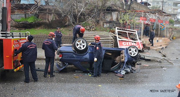 Kahramanmaraş'ta otomobil devrildi: 2 yaralı