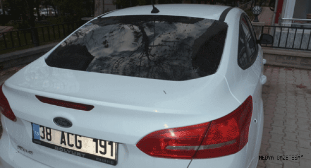 Kahramanmaraş'ta polis memurunun otomobiline