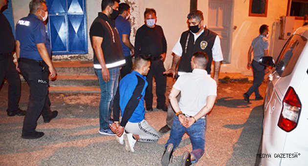 Kahramanmaraş'ta silahla ve bıçakla yaralama olaylarının zanlıları kovalamaca sonucu yakalandı
