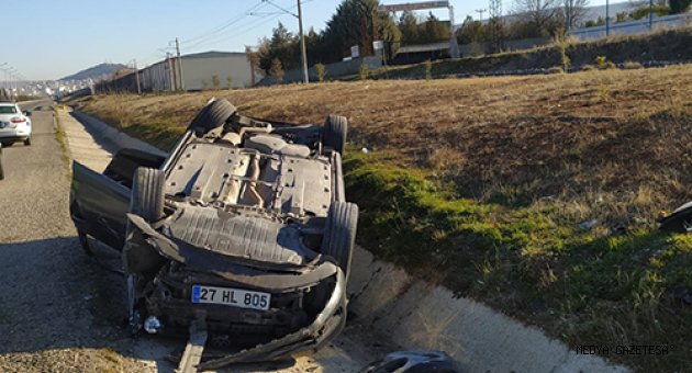 Kahramanmaraş'ta takla atan otomobildeki 6 kişi yaralandı