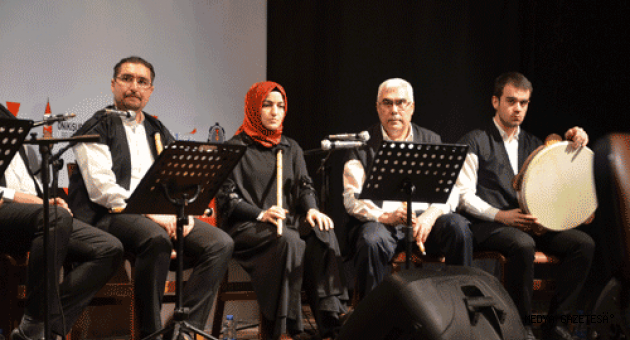 Kahramanmaraş'ta tasavvuf musikisi dinletisi