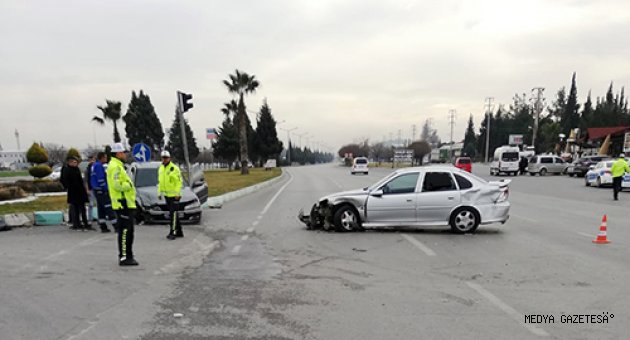 Kahramanmaraş'ta trafik kazası: 3 yaralı