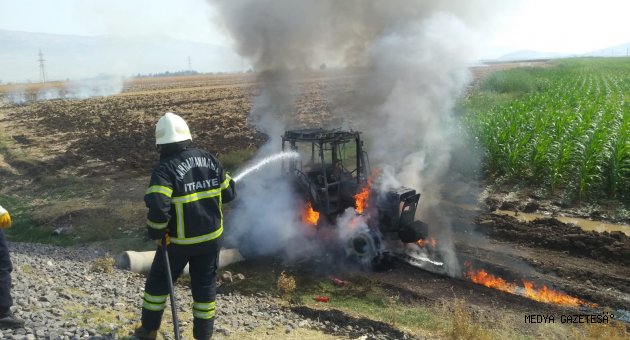 Kahramanmaraş'ta yanan traktörde maddi hasar oluştu