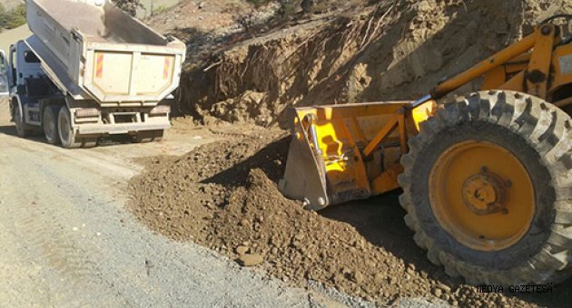 KARAMANLI –KARAÇALILIK YOLUNDA STABİLİZE ÇALIŞMASI