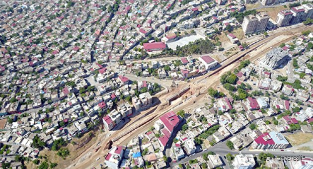 KARAMANLI KAVŞAK ÇALIŞMALARI DEVAM EDİYOR