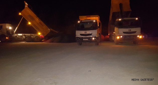 Karamanlı Yolunda çalışmalar devam ediyor
