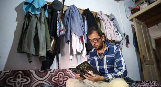 Keçilerin çobanı, mahallelinin öğretmeni