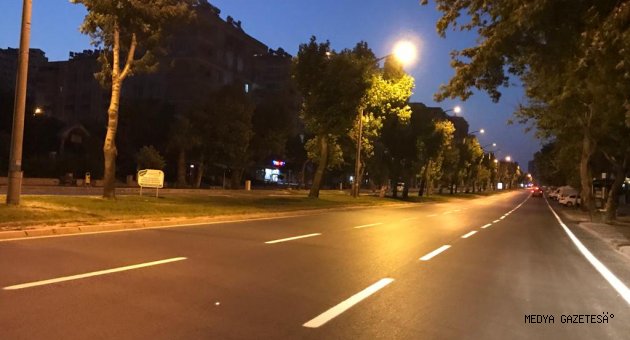 KMBB yol çizgilerini yeniliyor