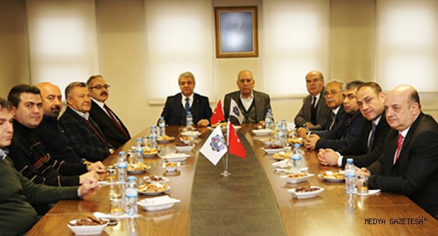 KMTSO BAŞKANI ZABUN, TİCARET BORSASI YÖNETİMİ İLE BİR ARAYA GELDİ