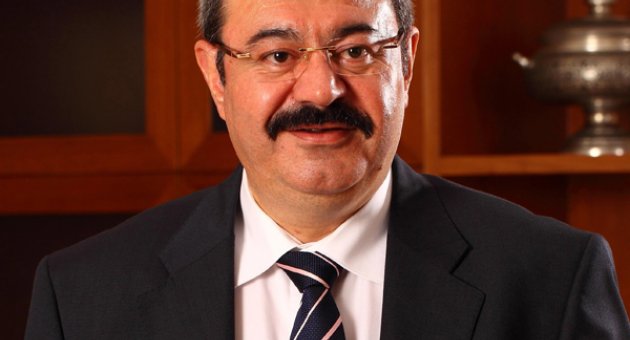 KONUKOĞLU, ÜÇ ADAY ARASINA GİRDİ