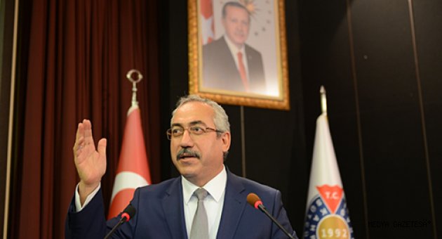 KSÜ, 24 Kasım Öğretmenler Gününü Şiirle Kutladı