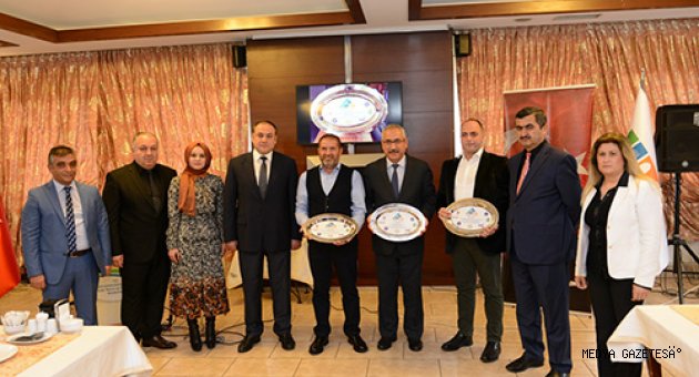 KSÜ Avşar Yerleşkesi Yemekhanesi, Kalite ve Temizliğiyle “Beyaz Tabak Ödülü” Aldı