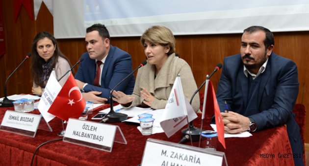 KSÜ’de Eğitim Gören Yabancı Uyruklu Öğrencilere Bilgilendirme Toplantısı Yapıldı