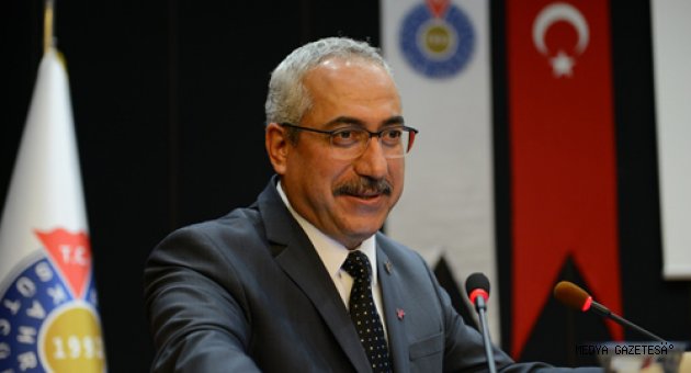 KSÜ’de ‘Meme Kanseri: Erken Farkındalık, Koruma ve Tedavi Yöntemleri’ Konulu Konferans Verildi