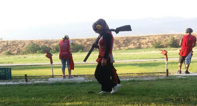 KSÜ Öğrencisi Safiye Sarıtürk Rekora Doymuyor