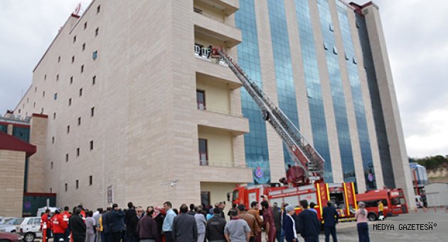 KSÜ SUAH’ta Acil Eylem Planı Kapsamında Yangın Tatbikatı Düzenlendi